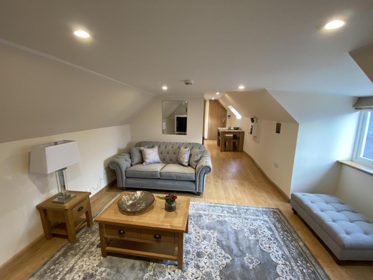 Waverley Inn Holiday Apartments Инвернесс Экстерьер фото