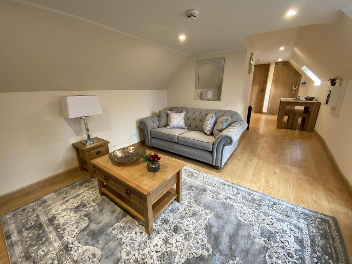 Waverley Inn Holiday Apartments Инвернесс Экстерьер фото