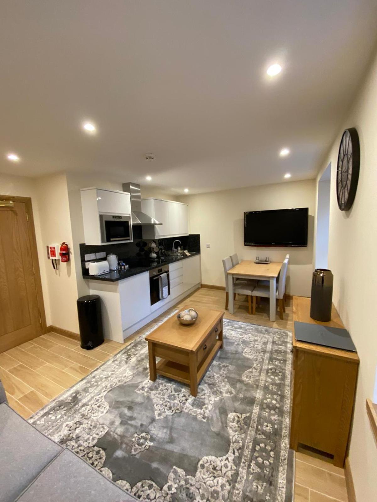 Waverley Inn Holiday Apartments Инвернесс Номер фото