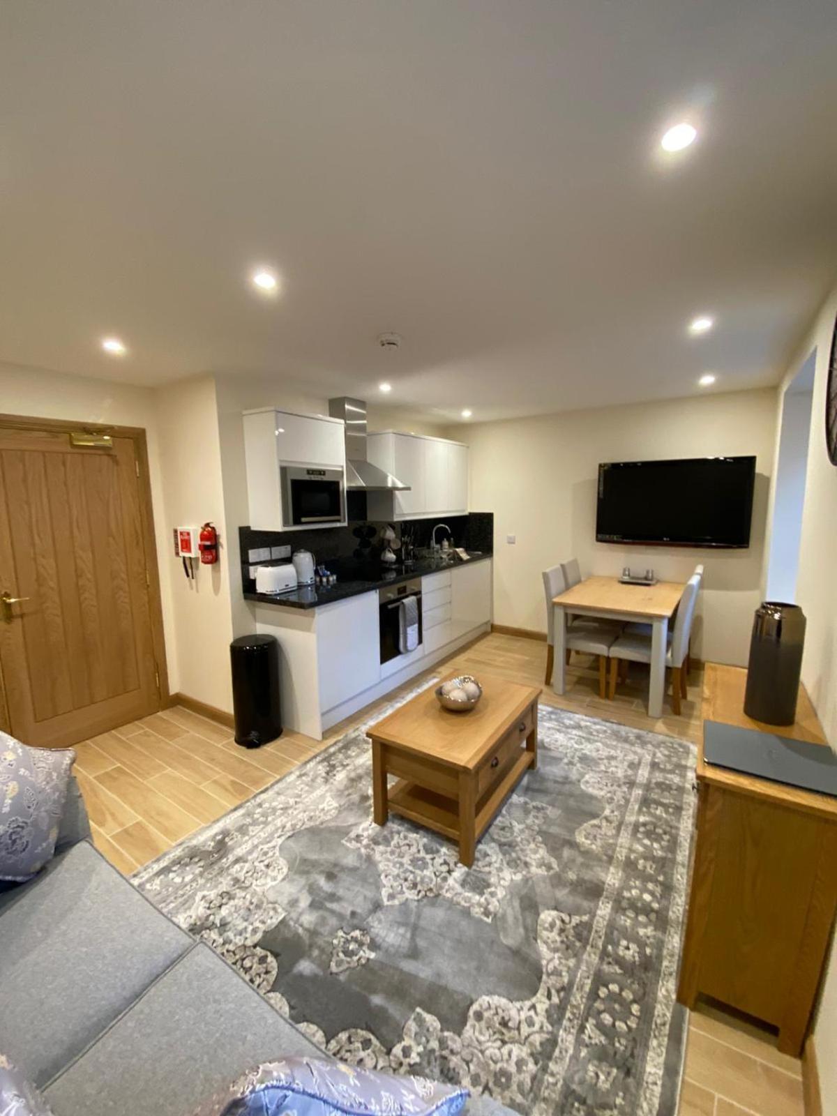 Waverley Inn Holiday Apartments Инвернесс Номер фото