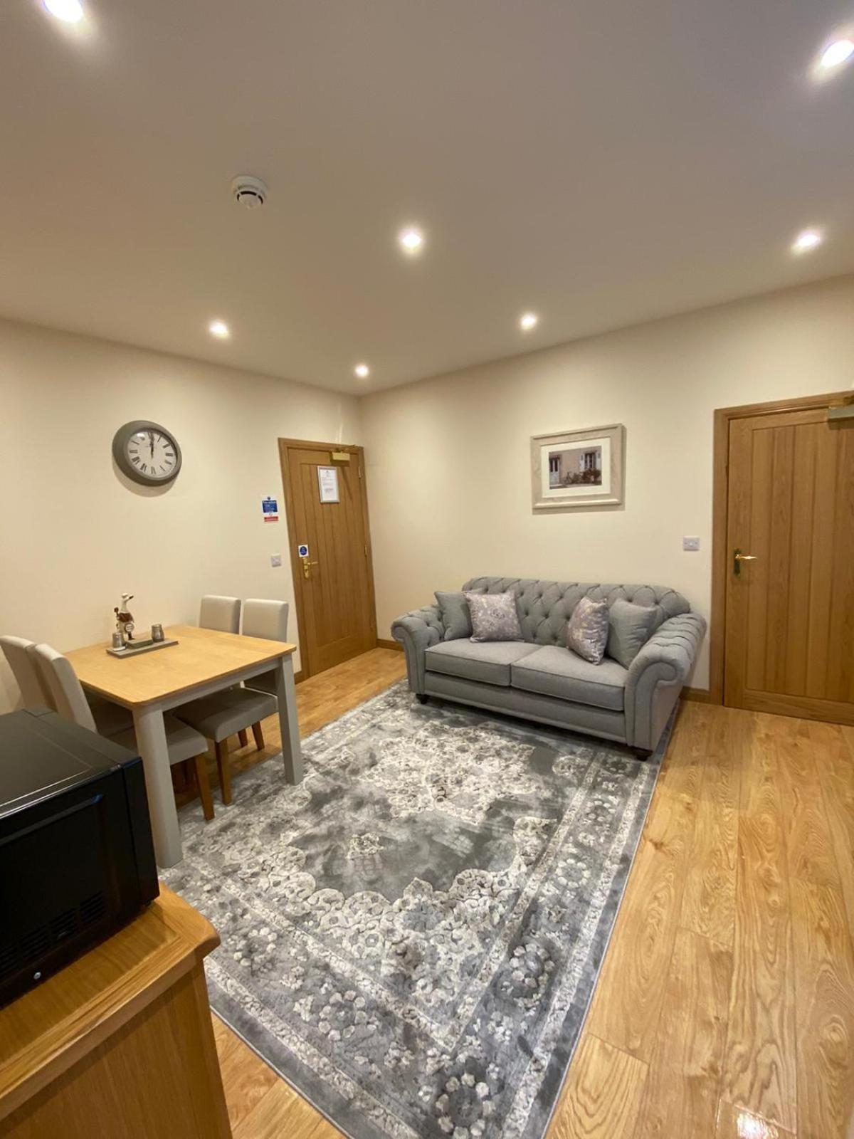 Waverley Inn Holiday Apartments Инвернесс Номер фото